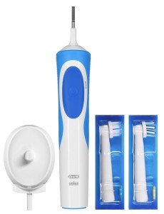 Szczoteczka Oral-B CrossAction Sensitiv Starter