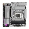 Gigabajt | B650M ELITARNY LÓD AX | Rodzina procesorów AMD | Gniazdo procesora AM5 | Pamięć DDR5 | Obsługiwane interfejsy dysków twardych SATA, M.2 | Liczba złączy SATA 4 - 1925250