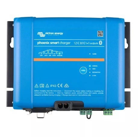Victron Energy Phoenix Smart IP43 Charger 12/30(1+1) 230V - 1741705