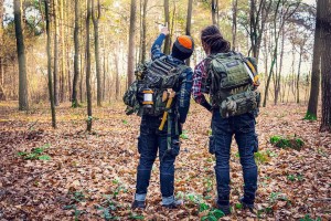 Plecak survivalowy NEO TOOLS 84-326 40L Zielony