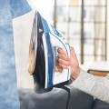 Żelazko parowe Black+Decker BXIR2402E (2400W; biały) - 1689611