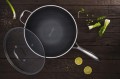 Wok z powłoką DIAMOND Kohersen Black Cube z pokrywką (32 cm ; 5,1l) - 1908351