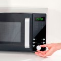 Kuchenka mikrofalowa z grillem Black+Decker BXMZ900E (900W) - 1448225