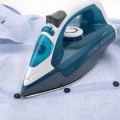 Żelazko parowe Black+Decker BXIR2200E (2200W; biało-niebieski) - 1450351