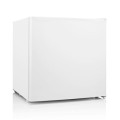 Lodówka Tristar KB-7351 Klasa efektywności energetycznej F Wolnostojąca spiżarnia Wysokość 48,5 cm Pojemność lodówki netto 46 L 39 dB Biała - 1883778