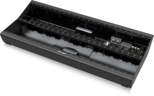 Behringer EURORACK GO Mobilna obudowa rackowa - 2231748