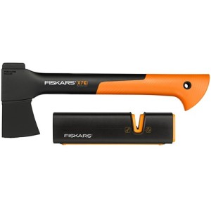 FISKARS SIEKIERA   X7 - XS +  OSTRZAŁKA  XSHARP SET
