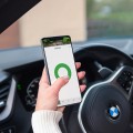 Yale Inteligentny sterownik do garażu 1x Smart Opener , 1x Door Position Sensor, 1x Magnes, 2x Dodatkowy kabel, 2x Taśma instalacyjna - 2471096