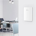 TP-Link Omada EAP615-WALL 1774 Mbit/s Biały Obsługa PoE - 2312781