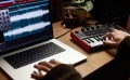 Klawiatura sterująca AKAI MPK Mini Play MK3 kontroler MIDI USB Czarny, Czerwony - 2521933