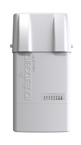 Urządzenie klienckie MikroTik BaseBox 2 RB912UAG-2HPnD-OUT, 2,4GHz, 1x RJ45 1000Mb/s, 1x miniPCIe, 1x USB