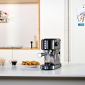 Kolbowy ekspres do kawy Black+Decker BXCO1350E - 2546728