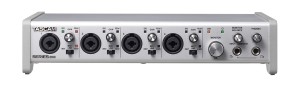 Tascam SERIES 208i - Interfejs USB Audio/MIDI z mikserem DSP (20 wejść, 8 wyjść)
