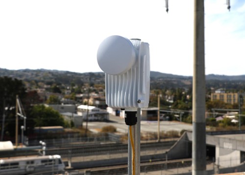 Mimosa C6X Urządzenie klienckie | Wi-Fi 6E, 1.75Gbps, 5,1-6,4 GHz, 8dBi, IP67 - 2549751
