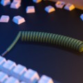 Glorious Gaming GLO-KB-ACC-CBL-COIL-FGRN kabel klawiatury/myszy Zielony 1,4 m - 2587694
