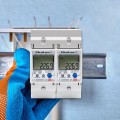 Qoltec 50882 Jednofazowy elektroniczny licznik | miernik zużycia energii na szynę DIN | Wi-Fi | TUYA | 230V | LCD - 2310837