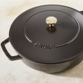 Głęboka patelnia do duszenia z pokrywką STAUB 40511-472-0 - czarna 28 cm - 2620289