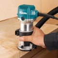 Frezarka-wycinarka elek 710W MAKITA RT0702C - 1892251
