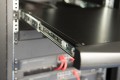 Digitus Konsola modułowa z monitorem TFT o przekątnej 19” (48,3 cm), 16-portowym przełącznikiem KVM & touchpadem, klawiatura amerykańska - 2614361