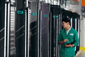 HPE ProLiant DL380 Gen11 LFF Front TM Cbl Kit P56995-B21