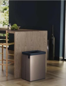 Kosz na śmieci Curver Verto 54L perłowy szary