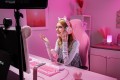 Zestaw słuchawkowy Razer Kraken Kitty V3 Pro Sieć bezprzewodowa/przewodowa Nauszne Bezprzewodowy Kwarc - 2758384