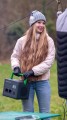 Przenośna elektrownia APC OffGrid 730, 738 Wh litowo-jonowa, LCD, 2 gniazda CEE 7/3 Schuko, Sinewave, 3 USB-A, 2 USB-C, Ładowarka bezprzewodowa - 2767958