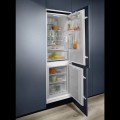 Chłodziarko-zamrażarka ELECTROLUX ENC8MD18S (WYPRZEDAŻ) - 2780894
