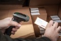 DIGITUS CZYTNIK KODÓW KRESKOWYCH BEZPRZEWODOWY BLUETOOTH, 1D I 2D, ZGODNY Z KODAMI QR, STOJAK W ZESTAWIE DA-81003 - 2752486