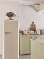 Smeg KLF03CREU czajnik elektryczny 1,7 l 2400 W Kremowy - 2787336