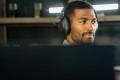 Słuchawki BT nauszne Poly Voyager Surround 80 UC Microsoft Teams Certified USB-C Headset + USB-C/A Adapter 8G7U0AA - 2333522