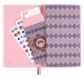 Moleskine Zestaw prezentowy Sakura zawiera dwa notesy oraz saszetka z grafikami kultowej twórczyni mangi Momoko Sakury. - 2909309