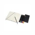 MOLESKINE Zestaw szkicownik z 12 kredkami akwarelowymi z drewna cedrowego, umożliwiają tworzenie prac techniką suchą, jak i mokrą. - 2961981
