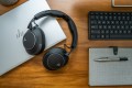 POLY Zestaw słuchawkowy Voyager Surround 80 UC USB-C + przejściówka USB-C/A - 2240324