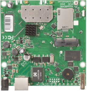 Router MikroTik RouterBOARD RB912UAG-2HPnD, 802.11b/g/n, RouterOS L4, miniPCIe