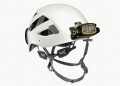 Latarka czołowa Petzl Duo S niezwykle mocna, wodoodporna i ładowalna latarka czołowa, wyposażona w funkcję antyodblaskową FACE2FACE firmy Petzl. 1100 lumenów. - 2984929