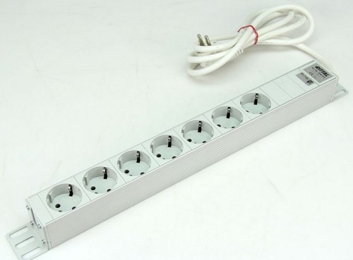 Rittal DK7240.210 Biały 7 x gniazdo sieciowe 250 V 2 m - 2999340