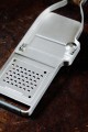 Microplane 43313 ręczna tarka / spiralizer Tarka z uchwytem Srebrny, Drewno - 3031989