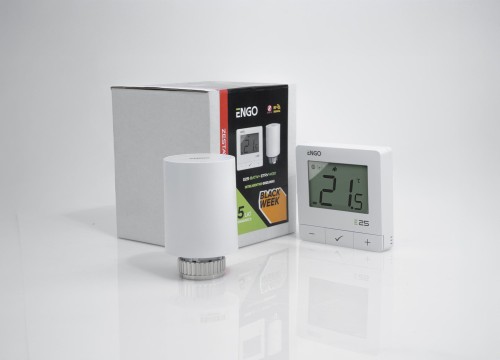 ENGO Controls Inteligentny zestaw ogrzewania Biały (E25-BATW-4 + ETRV-M30) - 3033804