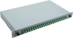 Skrzynka spawów światłowodowych 19" 24 x LC/APC Duplex OS2, zakończona spawami, szara