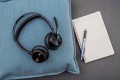 Zestaw słuchawkowy POLY Voyager Focus 2 USB-C-C z przejściówką USB-C/A i podst. ładującą - 2202502