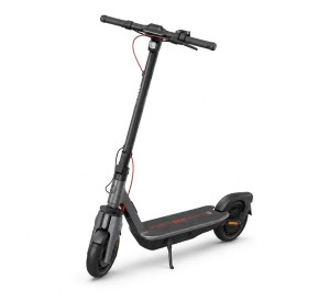 Hulajnoga elektryczna SEGWAY Ninebot KickScooter F3 D + kask SEGWAY Ninebot Commuter, 54–60 cm, czarny