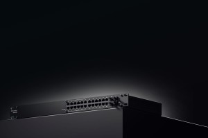 Przełącznik Falf PoE Teltonika Man. 24x1000Mbps+4SFP