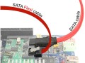 Kabel SATA Data III Delock 0,3m z zatrzaskami metalowymi flexi czerwony - 1377685