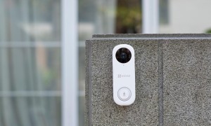 Zestaw dzwonka do drzwi Ezviz DB1C KIT FHD WI-FI