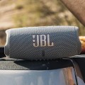 Głosnik JBL Charge 5 (szary, bezprzewodowy) - 1010440
